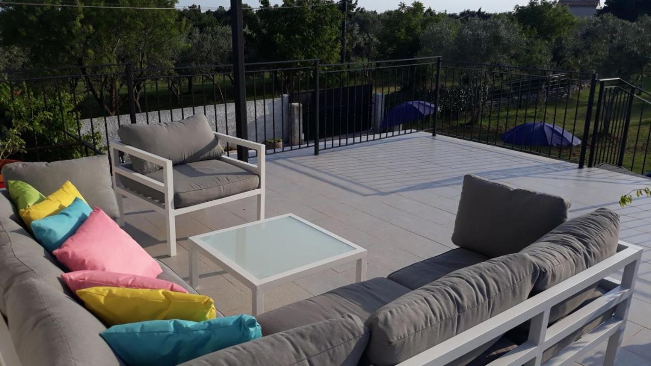 Holiday Home Dioniza วอดิยัน ภายนอก รูปภาพ